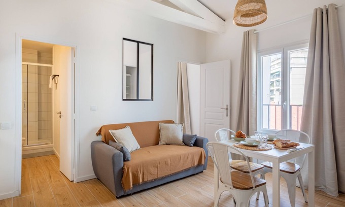 Saint-Victor Apartment | La Corderie - Sous les toits de Marseille
