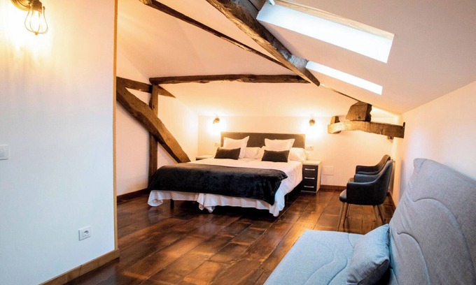 Debodes House | La Corrolada de Ana: Rural House for 10 PAX