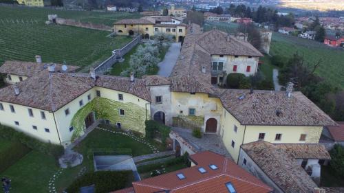 Nogaredo Apartment | La Corte del Conte