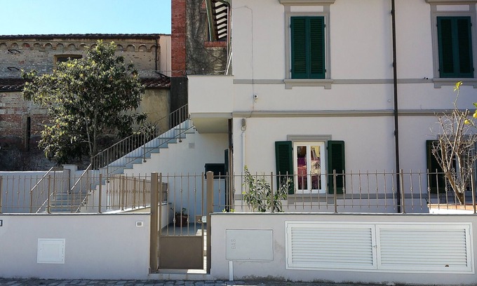 Pisa Apartment | La Corte di Marino- Studio apartment