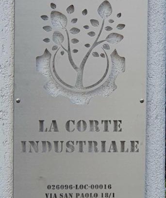 Crespano del Grappa Apartment | La Corte Industriale