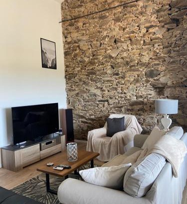 Sainte-Gemme House | « La Crécerelle » spacieux gîte contemporain entre Tarn et Aveyron