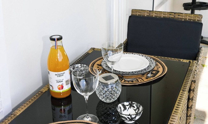 Cote Ouest Ormeaux Apartment | La demeure d'Alphonse⭐️⭐️⭐️⭐️- SUPER CENTER