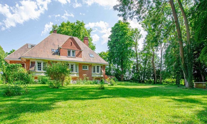 Montieramey House | La Demeure du Lac D'orient
