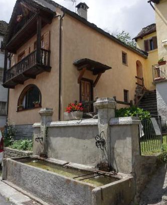 Mozzio Apartment | La Dimora della Fontana