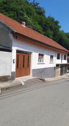 Sopotu Nou House | La Dorel