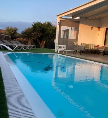 La Oliva Villa | LA ERA 2