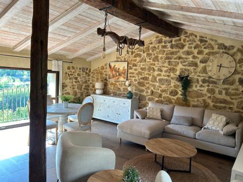 Cortes de Arenoso Ski Chalet | La Esencia Casa Rural