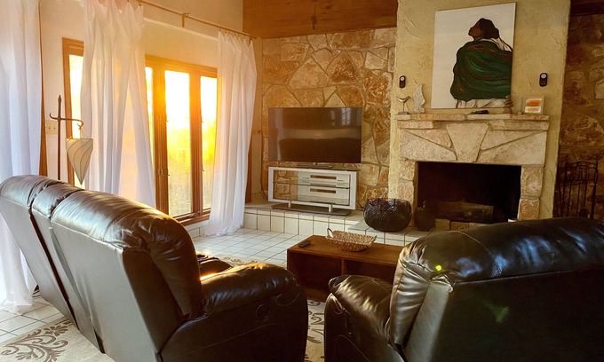 Canyon Lake House | La Espanola, a unique lakefront retreat!