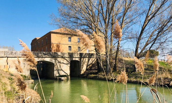 Abarca de Campos Hotel | La Fábrica del Canal - Hotel Boutique (Adults Only)
