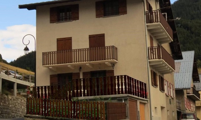 Termignon Apartment | La faviere cottage for 2 people