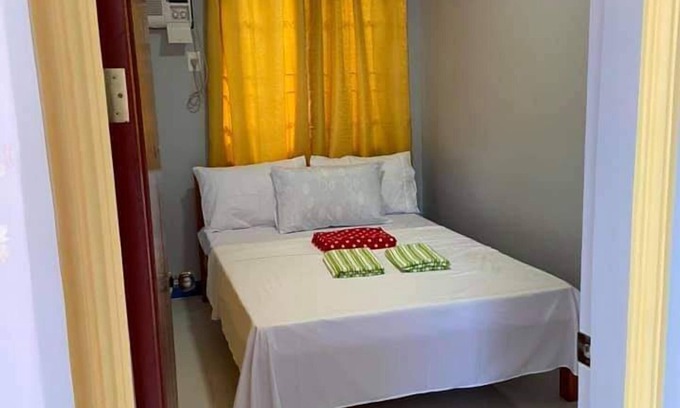 Oslob House | La Fela Pension House