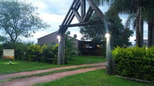Villa Elisa House | La Felicidade