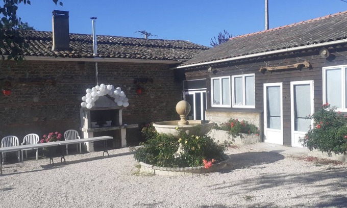 Poucharramet Other | La ferme d'Odette gite and reception room