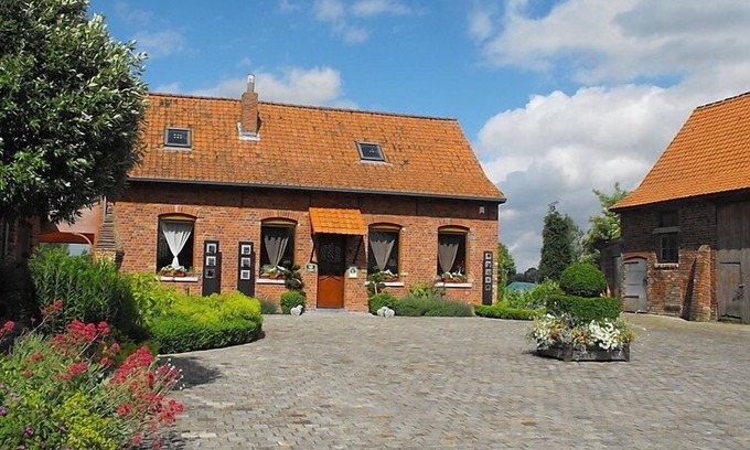 Le Bizet House | La Ferme de Gabrielle by Interhome