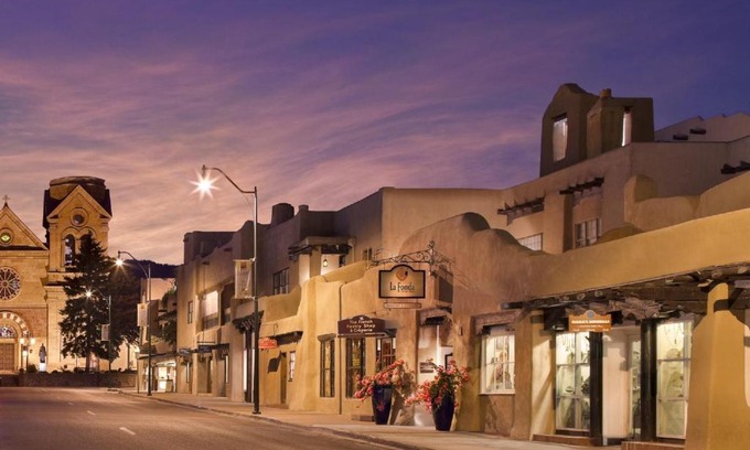 Downtown Santa Fe Hotel | La Fonda on the Plaza