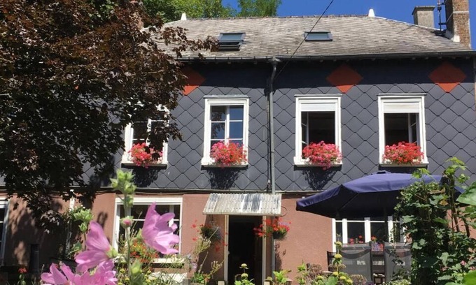 Signy-lAbbaye Bed & Breakfast | La Fosse Bleue Chambre Chevreuil