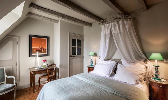 Chaussenac House | La Fournio