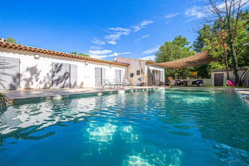 Saint-Maximin-la-Sainte-Baume Bed & Breakfast | La villa