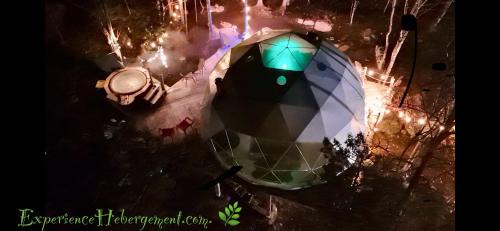 Mauricie Ski Chalet | La générale Sherman, Expérience hébergement le luxe sauvage avec vue et jacuzzi