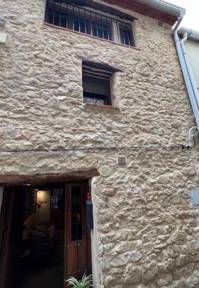 Arnes House | La gallina