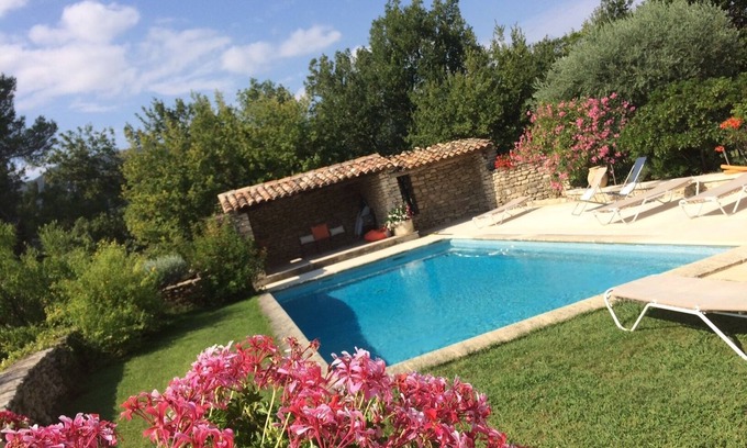 Bonnieux House | La Gardiole - Gite with pool in Bonnieux
