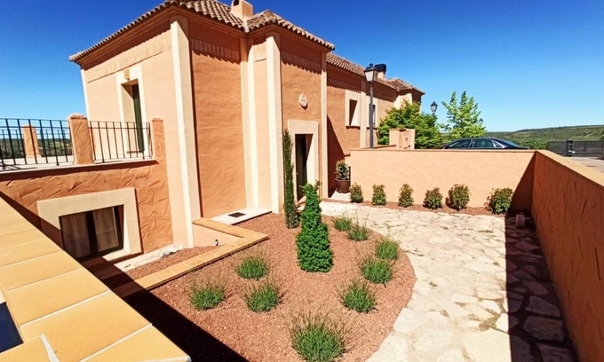 Siguenza Ski Chalet | La Granaína