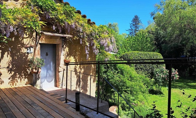 Castres Bed & Breakfast | La Grange aux Mille Feuilles