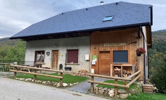 Aillon-le-Vieux House | LA Grange DE Leyat - Aillon LE Vieux