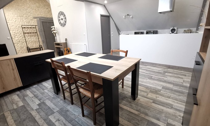 Outarville Apartment | LA GRANGE DE MELLERAY