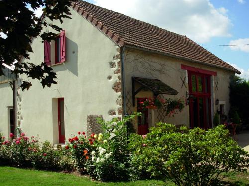 Deneuille-les-Mines Bed & Breakfast | La Grange du Bourg