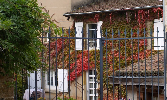 Coutouvre Bed & Breakfast | La Grange : La Chambre Vendange