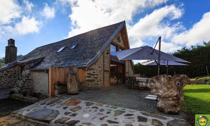 Orcival Other | La Grange - ORCIVAL - Gîte