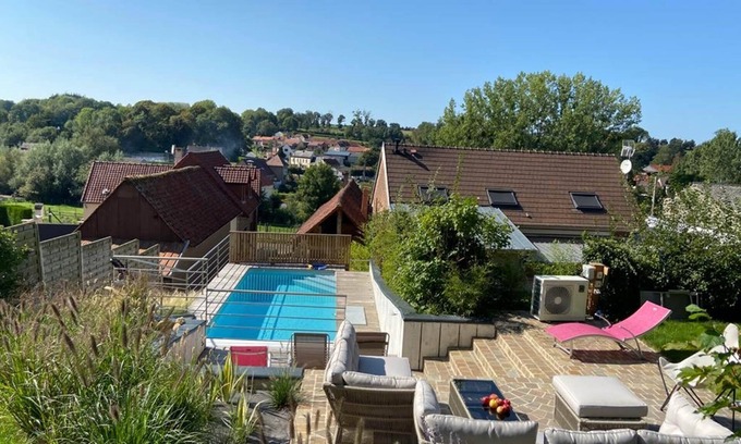 Miannay House | La Grange Thiebault in the Sommebay, is ideal for families or groups of friends.