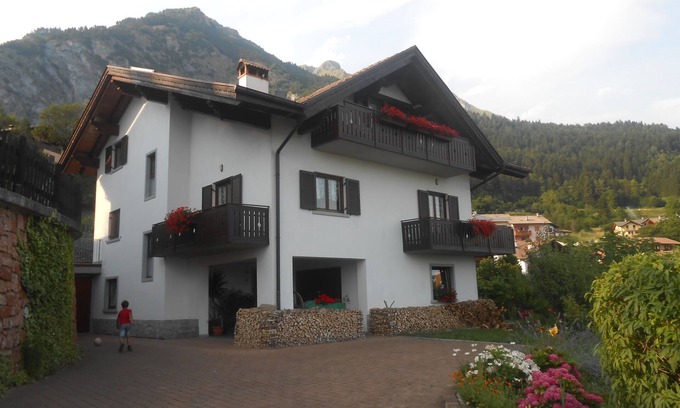 Stenico Apartment | "La Guarda" holiday home in Stenico. Panoramic balcony near Terme di Comano