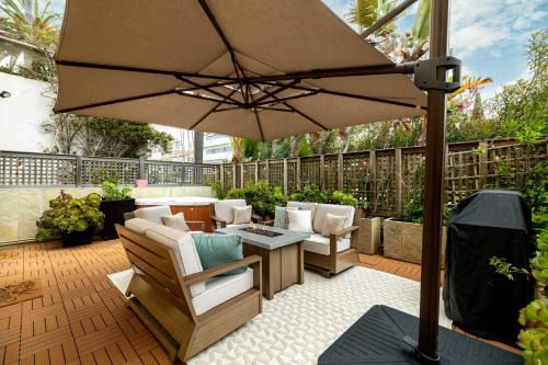 Village of La Jolla Apartment | La Jolla Seaside Dream w Private Patio & Jacuzzi
