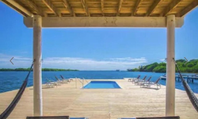 Jonesville House | La’La Villas