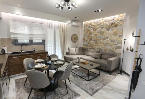 Larissa Apartment | LA Larissa Luxury Apartments Trekke
