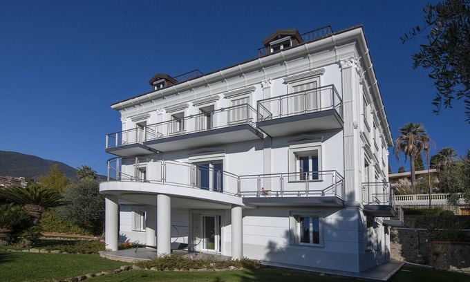 Sanremo House | La Lincolnia - with Garden and Seaview, Sanremo, Italy