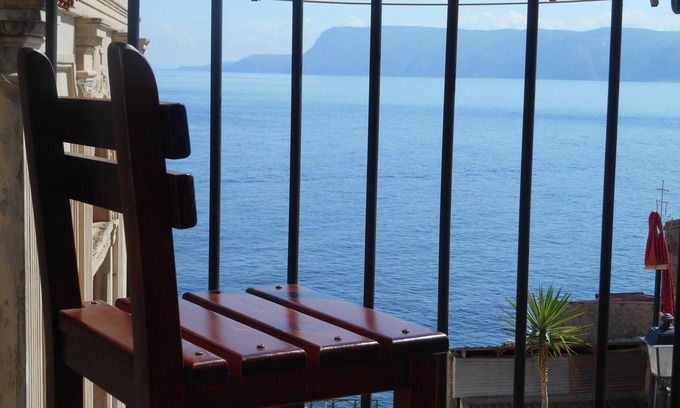 Scilla Bed & Breakfast | La Locandiera