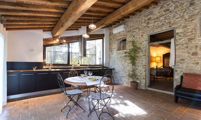 San Pietro in Bossolo House | LA LOGGIA - country home with garden in the heart of Chianti - 4 persons