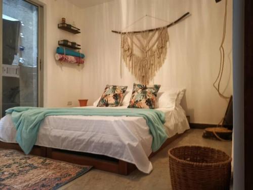 Guayabal Apartment | La Lunar un espacio ideal para trabajar y conocer Medellín