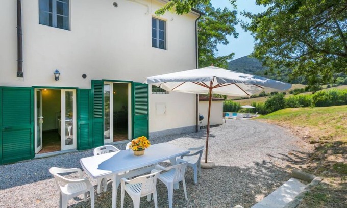 Rosignano Marittimo House | La Madonnina x 17 pax by Interhome