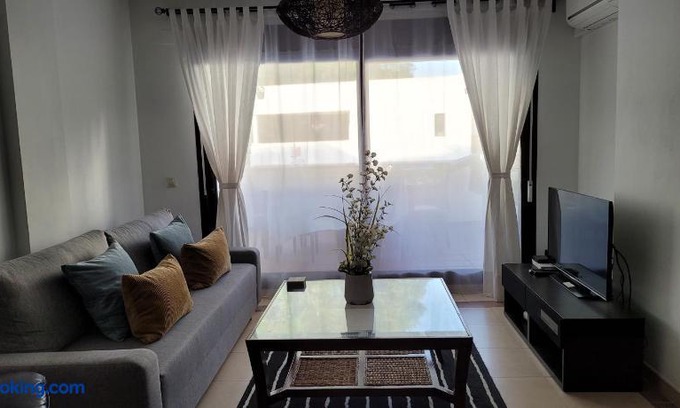 Nueva Andalucia Apartment | La Maestranza, Puerto Banus