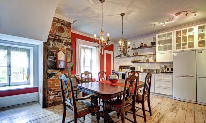 Old Quebec House | La Maison 1850 - Historical 4 Bedroom House circa 1850