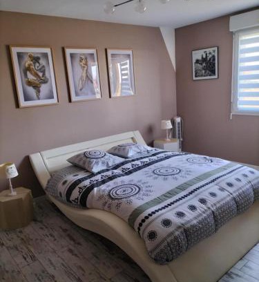 Pagny-la-Ville House | La Maison au bord de Saône