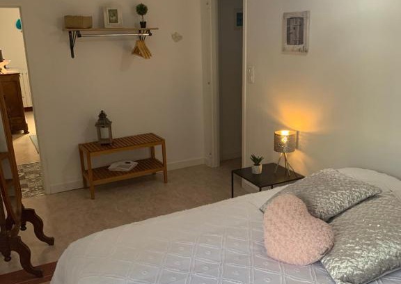 Remoncourt Apartment | La maison bleue