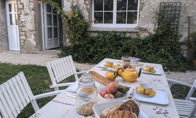 Trumilly Hotel | La Maison Cornon