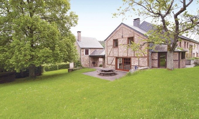 Erezee House | La Maison d'Albertine