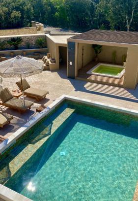 Chamaret Villa | La Maison d'Ambrine - La Villa Ibiza